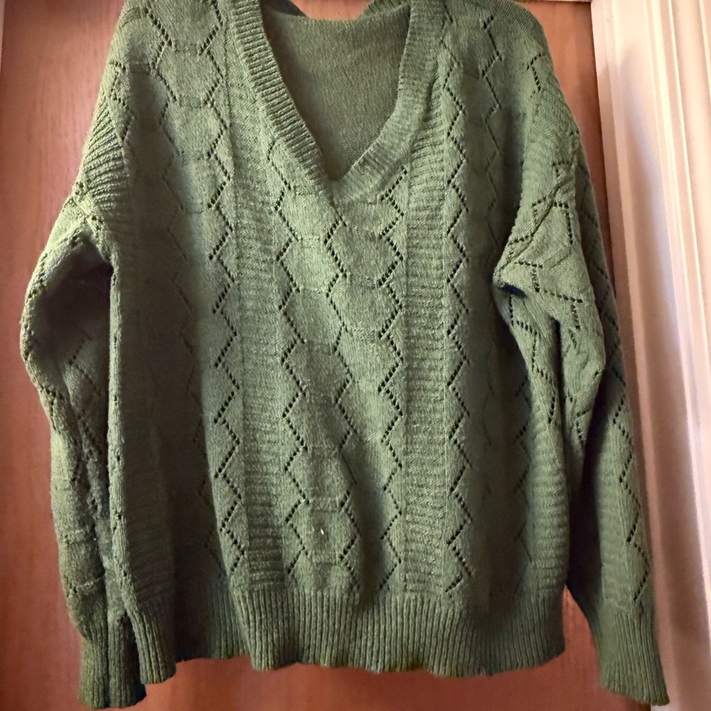 SHEIN Curve Forest Green Knit Top